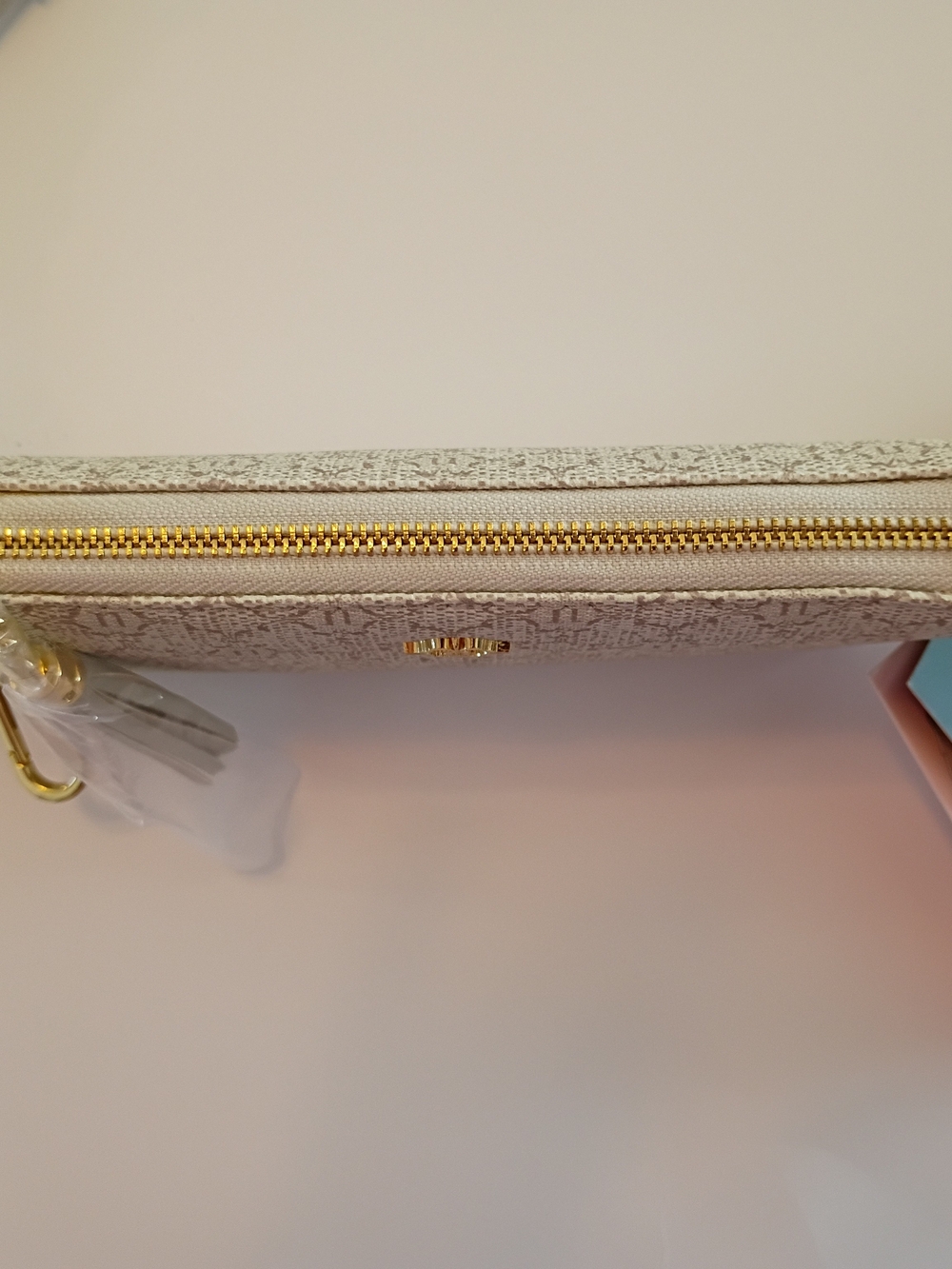 Nanette Lepore Cream Crossbody Bag - Picture 5 of 9
